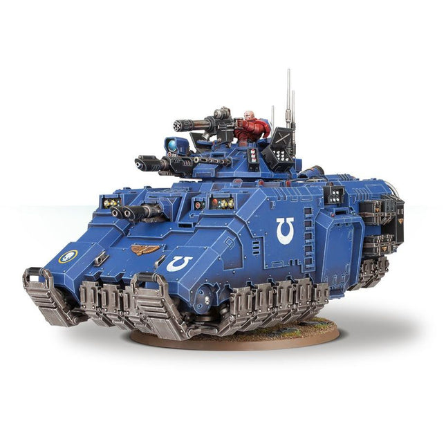 Dit is een foto van het spel Primaris Repulsor - Space Marines te koop bij Speldorado Spellenwinkel Delft
