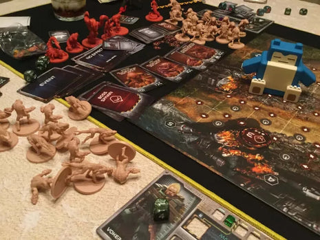 Dit is een foto van het spel Project Elite EN te koop bij Speldorado Spellenwinkel Delft