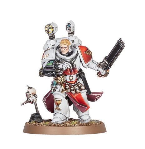 Dit is een afbeelding van het miniatuur Sanguinary Priest - Blood Angels voor het spel Warhammer, te koop bij Tabletop Miniature Wargames spellenwinkel Speldorado in delft