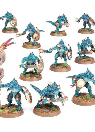 Dit is een afbeelding van het miniatuur Saurus Warriors - Seraphon voor het spel Warhammer, te koop bij Tabletop Miniature Wargames spellenwinkel Speldorado in delft
