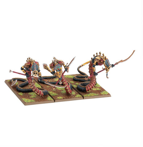 Dit is een afbeelding van het miniatuur Sepulchral Stalkers - Tomb Kings of Khemri voor het spel Warhammer, te koop bij Tabletop Miniature Wargames spellenwinkel Speldorado in delft