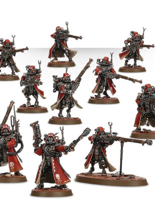 Dit is een afbeelding van het miniatuur Skitarii - Adeptus Mechanicus voor het spel Warhammer, te koop bij Tabletop Miniature Wargames spellenwinkel Speldorado in delft