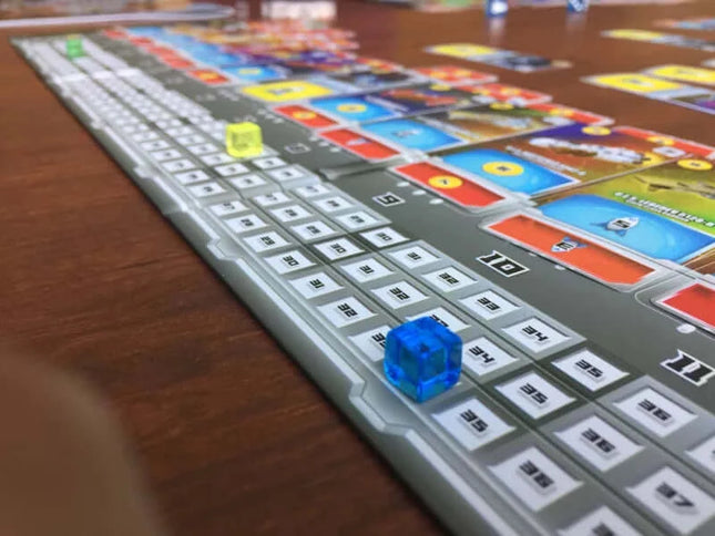 Dit is een foto van het spel Space Base EN te koop bij Speldorado Spellenwinkel Delft