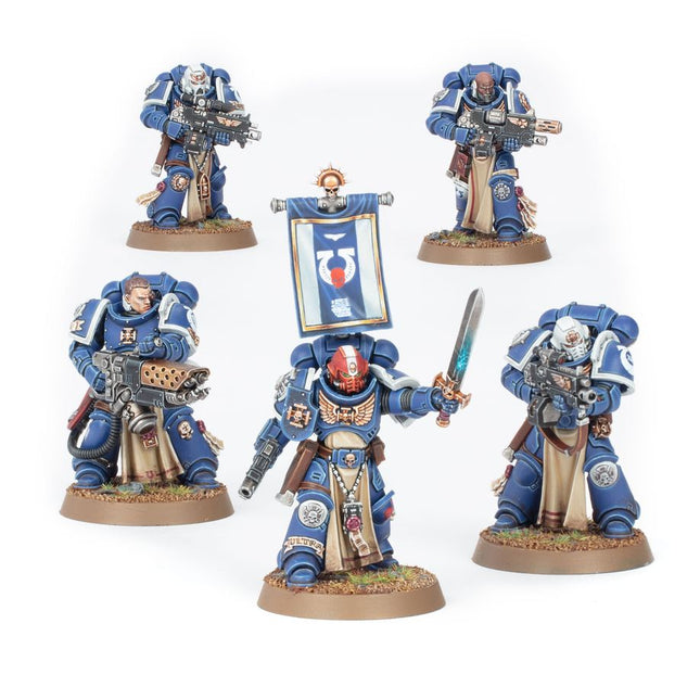 Dit is een afbeelding van het miniatuur Sternguard Veteran Squad - Space Marines voor het spel Warhammer, te koop bij Tabletop Miniature Wargames spellenwinkel Speldorado in delft