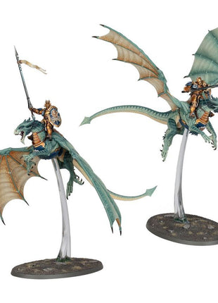 Dit is een afbeelding van het miniatuur Stormdrake Guard - Stormcast Eternals voor het spel Warhammer, te koop bij Tabletop Miniature Wargames spellenwinkel Speldorado in delft