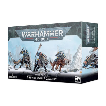 Dit is een afbeelding van het miniatuur Thunderwolf Cavalry - Space Wolves voor het spel Warhammer, te koop bij Tabletop Miniature Wargames spellenwinkel Speldorado in delft