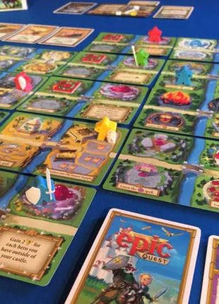 Dit is een foto van het spel Tiny Epic Quest te koop bij Speldorado Spellenwinkel Delft