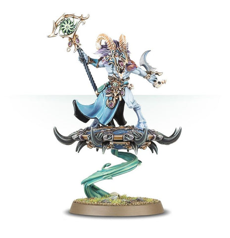 Dit is een afbeelding van het miniatuur Tzaangor Shaman - Tzeentch voor het spel Warhammer, te koop bij Tabletop Miniature Wargames spellenwinkel Speldorado in delft