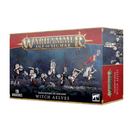 Dit is een afbeelding van het miniatuur Witch Aelves - Daughters of Khaine voor het spel Warhammer, te koop bij Tabletop Miniature Wargames spellenwinkel Speldorado in delft