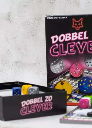 Dit is een foto van het spel Dobbel Zo Clever te koop bij Speldorado Spellenwinkel Delft