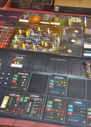 Dit is een foto van het spel Final Girl Core Box EN te koop bij Speldorado Spellenwinkel Delft