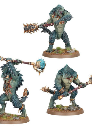 Dit is een afbeelding van het miniatuur Kroxigor - Seraphon voor het spel Warhammer, te koop bij Tabletop Miniature Wargames spellenwinkel Speldorado in delft
