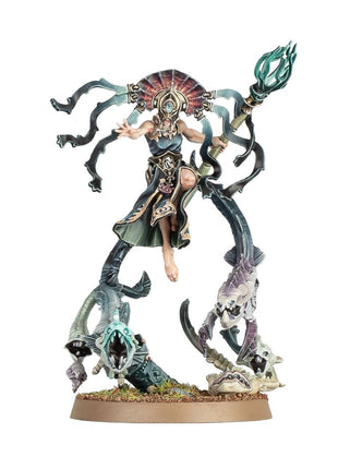 Dit is een afbeelding van het miniatuur mathaela oracle of the abyss - idoneth deepkin voor het spel Warhammer, te koop bij Tabletop Miniature Wargames spellenwinkel Speldorado in delft
