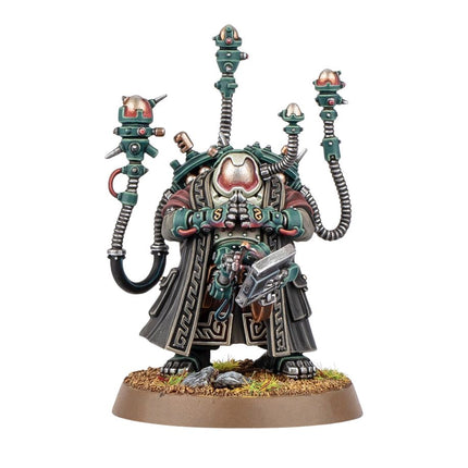 Dit is een afbeelding van het miniatuur memnyr strategist -leagues of votann voor het spel Warhammer, te koop bij Tabletop Miniature Wargames spellenwinkel Speldorado in delft