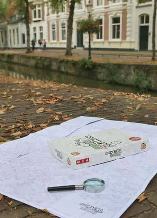 Dit is een foto van het spel MicroMacro Crime City – Full House te koop bij Speldorado Spellenwinkel Delft