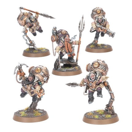 Dit is een afbeelding van het miniatuur vongrim harpoon crew - Kharadron Overlords voor het spel Warhammer, te koop bij Tabletop Miniature Wargames spellenwinkel Speldorado in delft