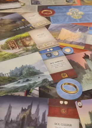 Dit is een foto van het spel lotr wotr war of the ring the card game te koop bij Speldorado Spellenwinkel Delft