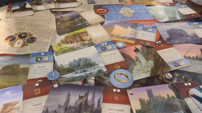 Dit is een foto van het spel lotr wotr war of the ring the card game te koop bij Speldorado Spellenwinkel Delft
