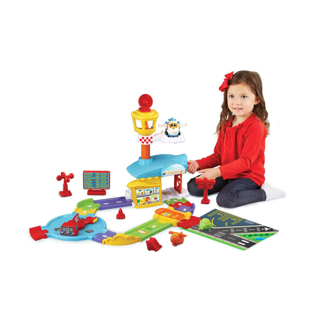 Toet Toet Auto'S - Vliegveld, 80-548823 van Vtech te koop bij Speldorado !