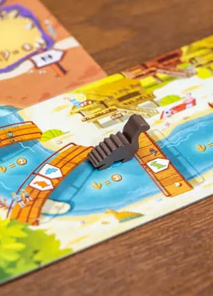 Dit is een foto van het spel Draftosaurus Marina - En te koop bij Speldorado Spellenwinkel Delft