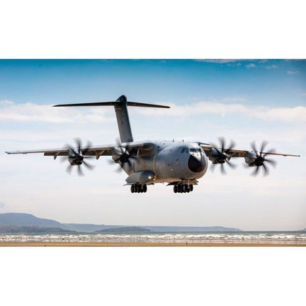 Dit is een foto van het spel Airbus A400M Atlas Raf te koop bij Speldorado Spellenwinkel Delft