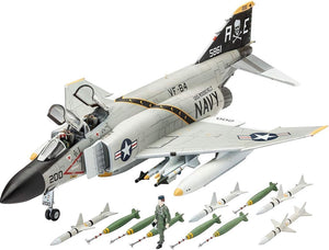 F-4J Phantom Ii - 3941, 3941 van Revell te koop bij Speldorado !