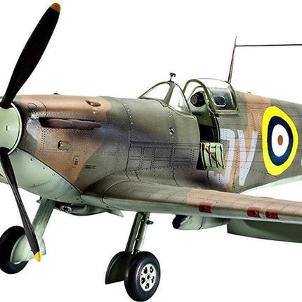 Dit is een foto van het spel Supermarine Spitfire Mk.Iia - 3986 te koop bij Speldorado Spellenwinkel Delft