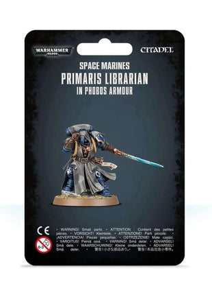 Dit is een afbeelding van het miniatuur Primaris Librarian In Phobos Armour - Space Marines voor het spel Warhammer, te koop bij Tabletop Miniature Wargames spellenwinkel Speldorado in delft