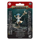 Dit is een foto van het spel Scinari Enlightener - Lumineth Realm Lords te koop bij Speldorado Spellenwinkel Delft