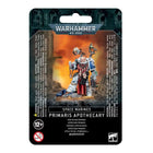 Dit is een afbeelding van het miniatuur Primaris Apothecary - Space Marines voor het spel Warhammer, te koop bij Tabletop Miniature Wargames spellenwinkel Speldorado in delft