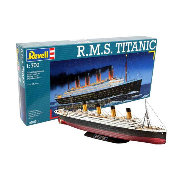 R.M.S. Titanic - 5210, 5210 van Revell te koop bij Speldorado !