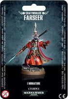 Dit is een afbeelding van het miniatuur Farseer - Aeldari voor het spel Warhammer, te koop bij Tabletop Miniature Wargames spellenwinkel Speldorado in delft