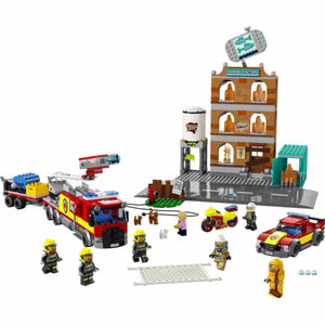 Lego City Stadsbrandweeroperatie Met Brandweerkorps 60321, 60321 van Lego te koop bij Speldorado !