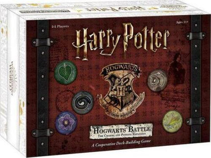 Dit is een foto van het spel Harry Potter Hogwarts The Charms and Potions Exp EN te koop bij Speldorado Spellenwinkel Delft