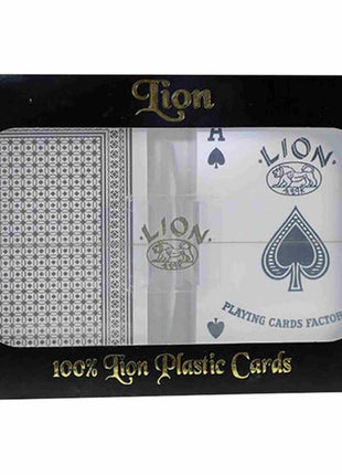 Dit is een foto van het spel Speelkaarten Lion 100 Proc.Plastic Dubbe te koop bij Speldorado Spellenwinkel Delft
