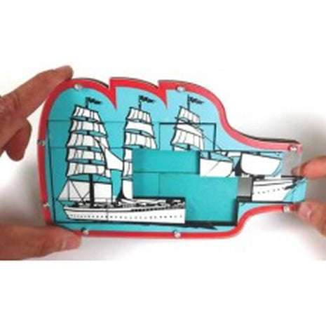 Dit is een foto van het spel Ship In A Bottle Constantin te koop bij Speldorado Spellenwinkel Delft