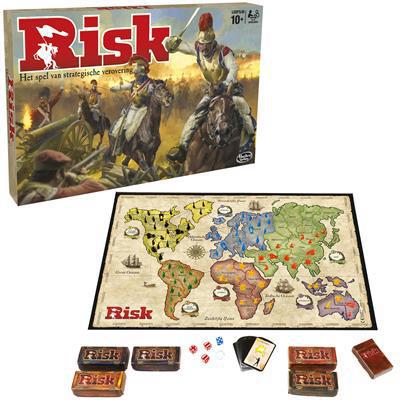 Dit is een foto van het spel Risk te koop bij Speldorado Spellenwinkel Delft
