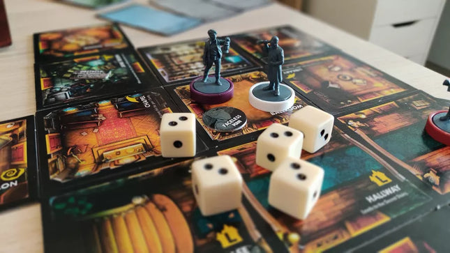 Dit is een foto van het spel Betrayal At House On The Hill  - EN te koop bij Speldorado Spellenwinkel Delft