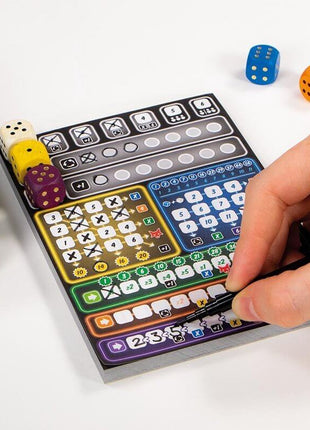 Dit is een foto van het spel Clever te koop bij Speldorado Spellenwinkel Delft