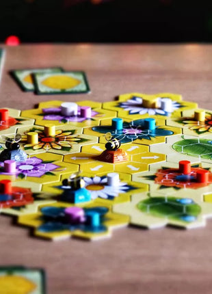 Dit is een foto van het spel Beez te koop bij Speldorado Spellenwinkel Delft