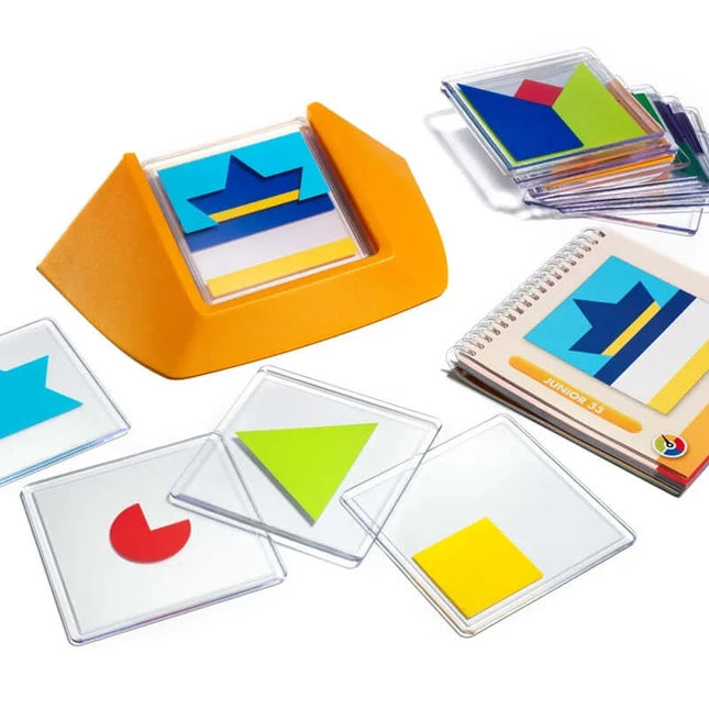 Dit is een foto van het spel Colour Code -Classics- Smart games te koop bij Speldorado Spellenwinkel Delft