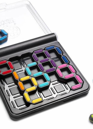 Dit is een foto van het spel IQ Digits - IQ Plus - Smart games te koop bij Speldorado Spellenwinkel Delft