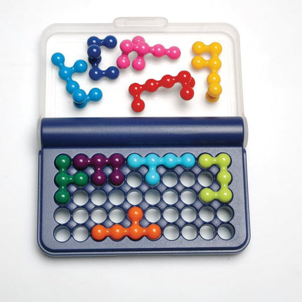 Dit is een foto van het spel IQ Fit - IQ Regular - Smart games te koop bij Speldorado Spellenwinkel Delft